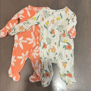 Carter's Floral and Daisy Footies - Orange and White